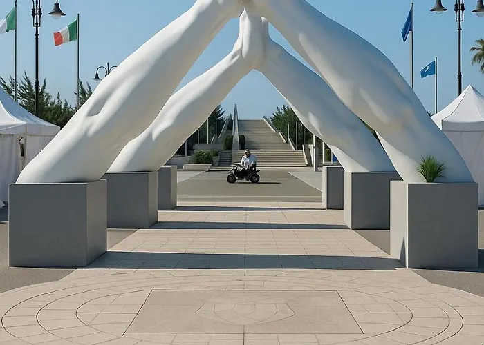 Versilia Tonfano * Marina di Pietrasanta