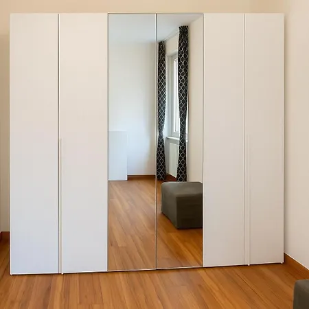 Versilia Tonfano * مارينا دي بييتراسانْت